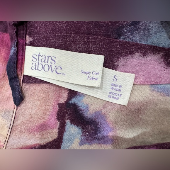 Stars Above Floral Patterned Women’s Shirt - Picture 5 of 6